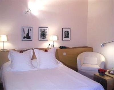 фото отеля Mas Falgarona Hotel Avinyonet de Puigventos