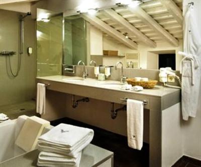 фото отеля Mas Falgarona Hotel Avinyonet de Puigventos