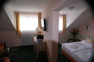 фото отеля Wittelsbacher Hof
