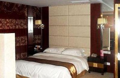 фото отеля Huangpu Hotel