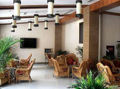 фото отеля Huangpu Hotel