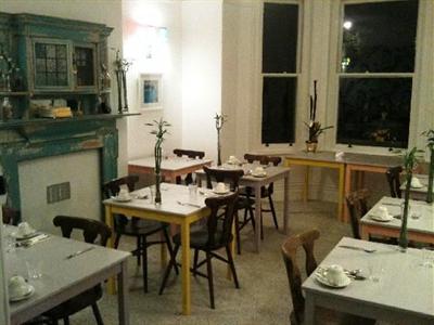 фото отеля Highcliffe Guest House Falmouth