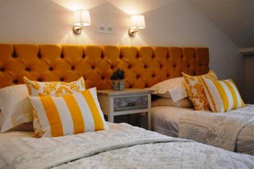 фото отеля Highcliffe Guest House Falmouth