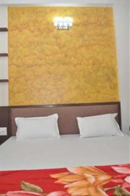 фото отеля Skylon Hotel Gandhinagar