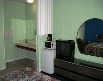 фото отеля Admiral Paseo Motel