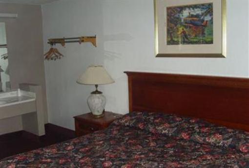 фото отеля America's Best Inn Marion
