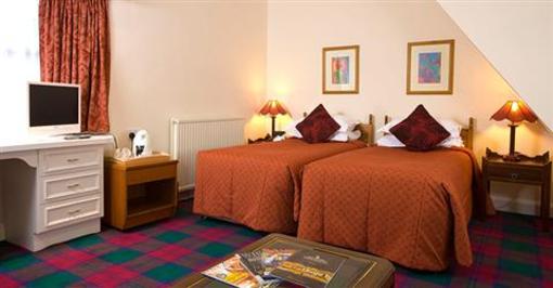 фото отеля Highlander Inn
