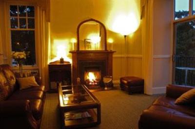 фото отеля Highlander Inn