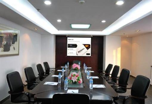 фото отеля He Xue Business Hotel Jiaxing