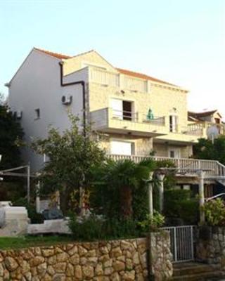 фото отеля Miljas Apartments Cavtat