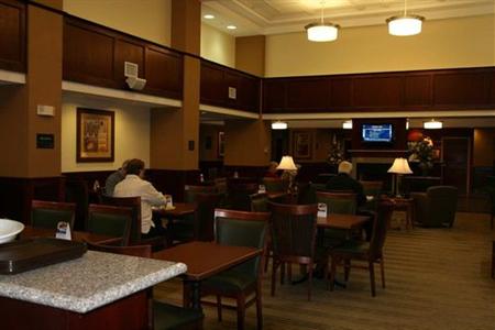 фото отеля Hampton Inn & Suites Norfolk-Airport