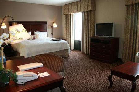 фото отеля Hampton Inn & Suites Norfolk-Airport