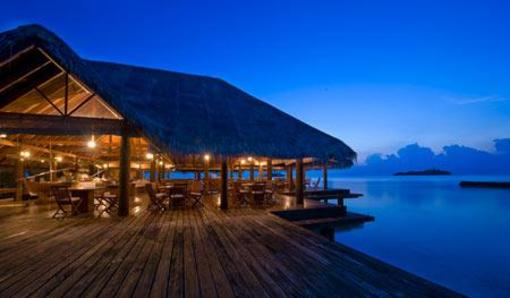 фото отеля Rihiveli Beach Resort