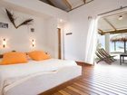 фото отеля Rihiveli Beach Resort