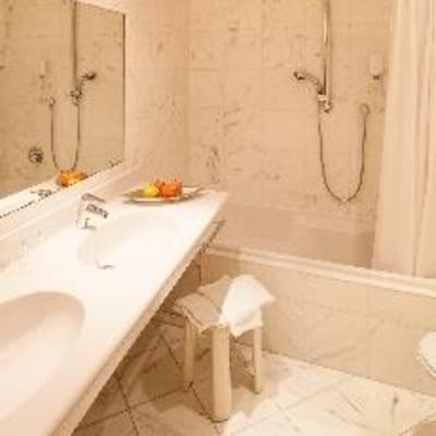 фото отеля Hotel Goldene Rose Brunico