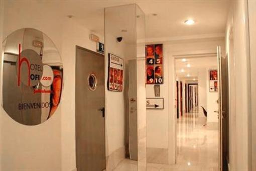 фото отеля Hotel Ofi A Coruna