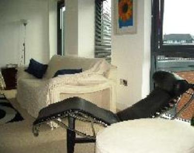 фото отеля Urban Self Catering