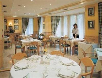 фото отеля Husa Avenida Hotel Pamplona