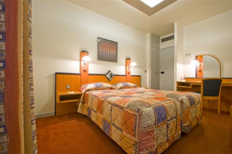 фото отеля Opera Cadet Hotel