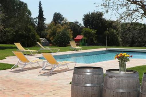 фото отеля Le Clos Des Escapades Guest House Puget-sur-Argens