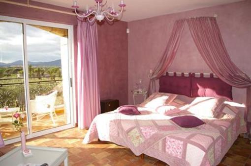 фото отеля Le Clos Des Escapades Guest House Puget-sur-Argens