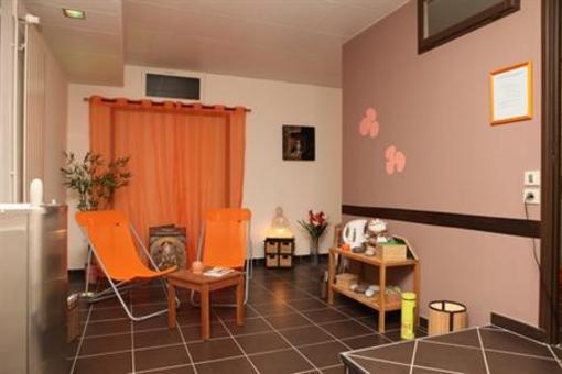 фото отеля Le Clos Des Escapades Guest House Puget-sur-Argens