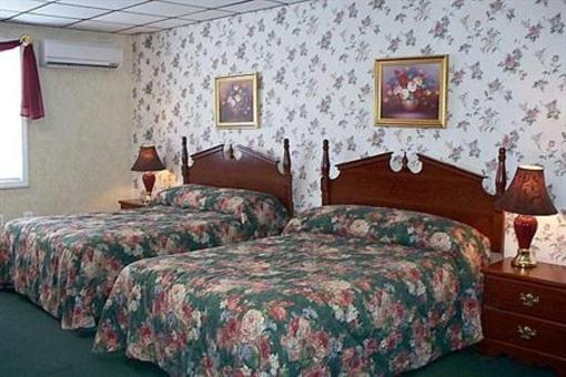 фото отеля Sea-Breeze Inn