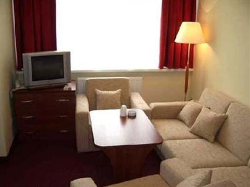 фото отеля Leszno Gliding Hotel