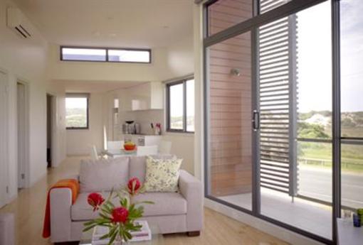фото отеля Inlet Beach Apartments Aireys Inlet