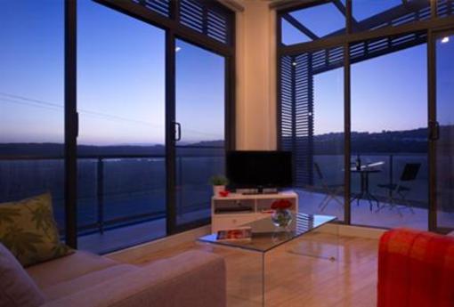 фото отеля Inlet Beach Apartments Aireys Inlet