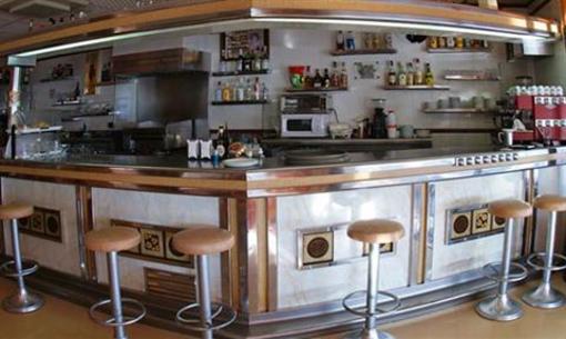 фото отеля Hostal Santa Clara