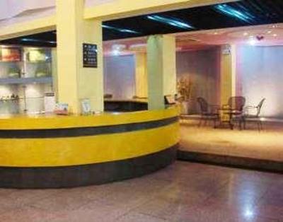 фото отеля Tonglu Renhe Hotel