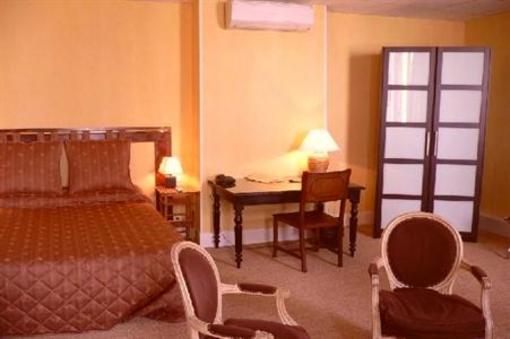 фото отеля Hotel De France Libourne