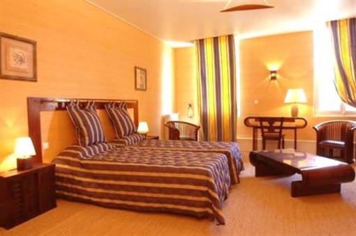 фото отеля Hotel De France Libourne