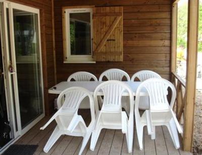 фото отеля Camping Le Val de Trie