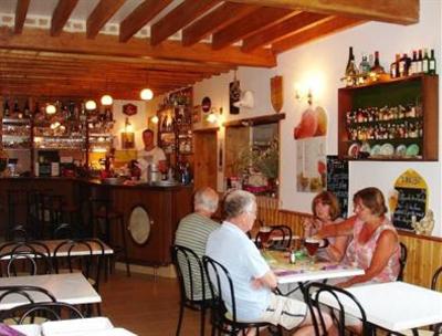 фото отеля Camping Le Val de Trie