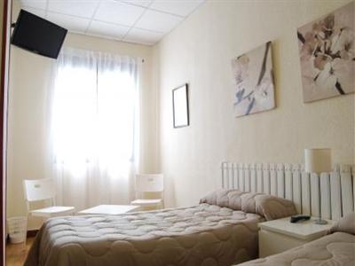 фото отеля Hostal America Madrid