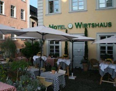фото отеля Hotel Zur Brucke Senheim