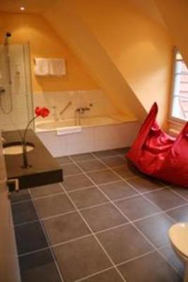 фото отеля Hotel Zur Brucke Senheim