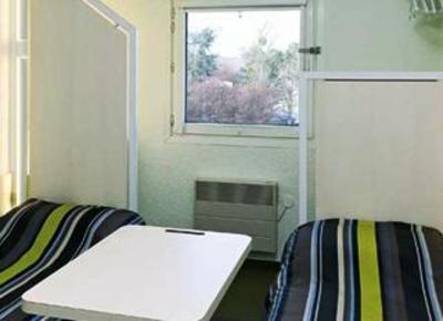 фото отеля HotelF1 Tarbes Semeac