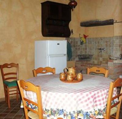 фото отеля Bed & Breakfast Casale Poggio dei Pini
