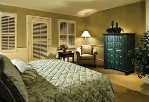 фото отеля The Chatham Wayside Inn