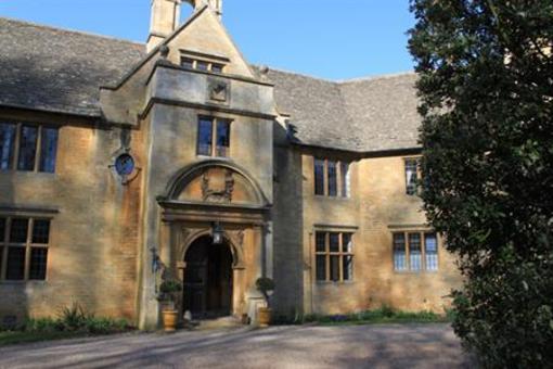 фото отеля Farncombe Estate Centre Broadway