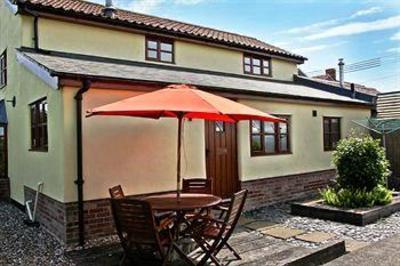 фото отеля Box Bush Cottage Bury St. Edmunds