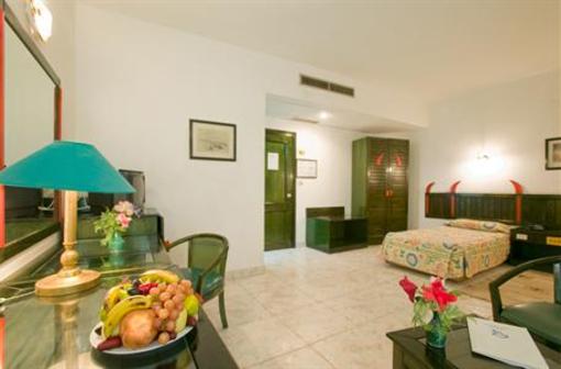 фото отеля Desert Inn Hurghada