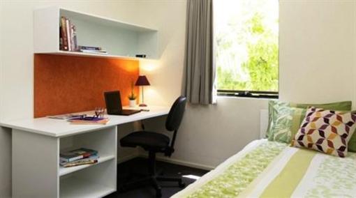 фото отеля Sydney University Village