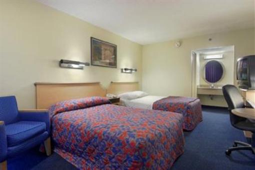 фото отеля Red Roof Inn Rockville