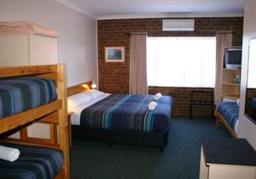 фото отеля Ski Inn Jindabyne