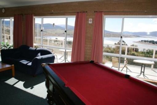 фото отеля Ski Inn Jindabyne