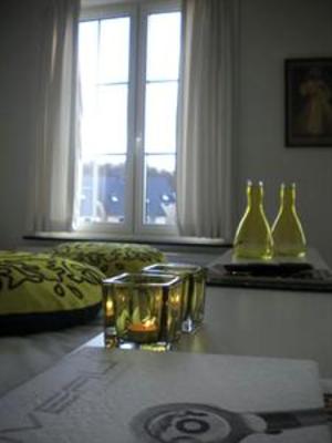 фото отеля Au Nom De Dieu